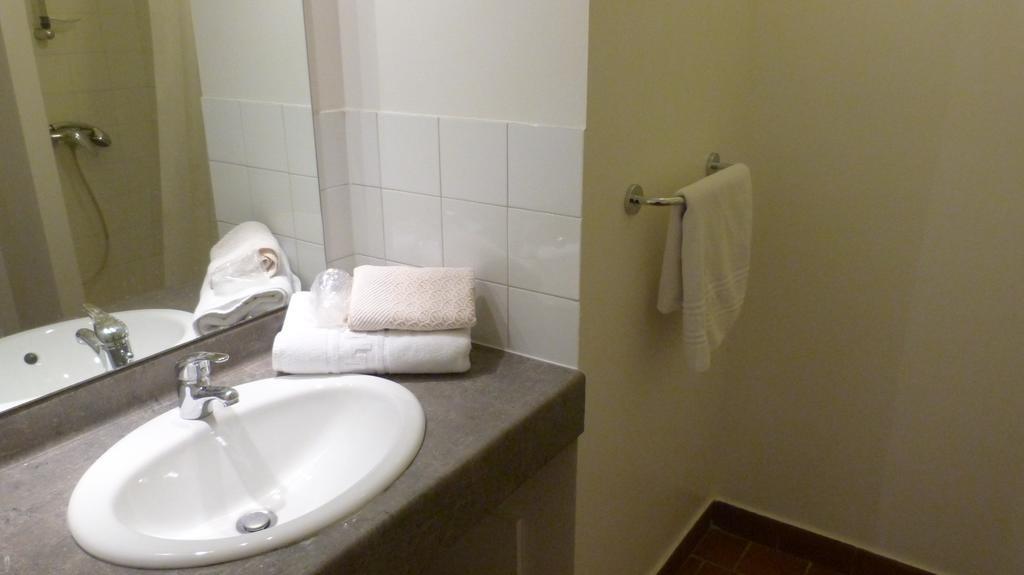 Hotel Vvf Gers Gascogne Mauvezin  Zewnętrze zdjęcie